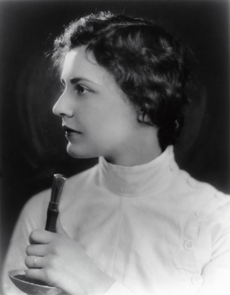 Joanna de Tuscan :: Olympic Fencer and Pilot